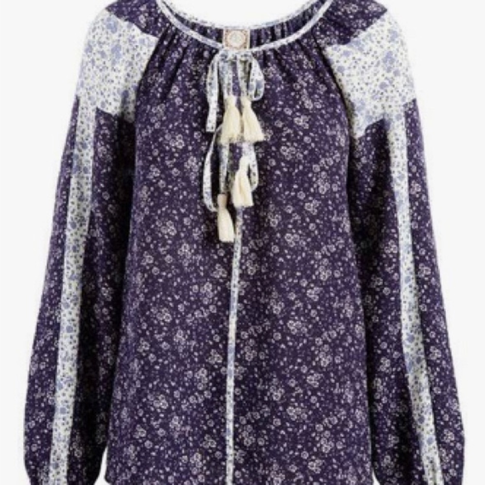 Self Esteem Navy Ditsy Floral Tassel‎ Swing Top, M
